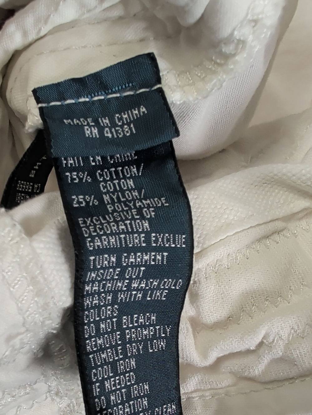Polo Ralph Lauren 90's White Cargo Style Shorts w/ Graphic Print - Size 36 - Picture 9 of 10